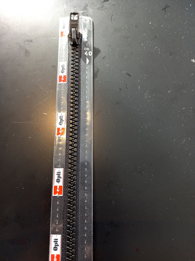 P60 / kleur 0 Opti deelbare rits