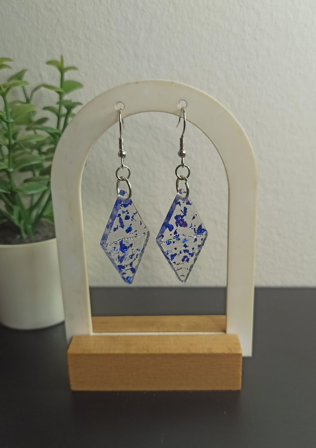 Boucle d&#039;oreille S (S17)