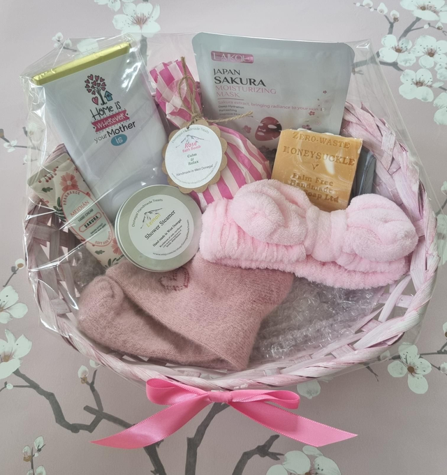 Gift Basket Spoil Yourself