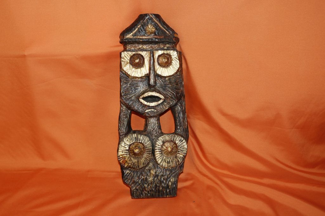 Holz Skulptur, farbig gefasst, 2 Gesichter, groß