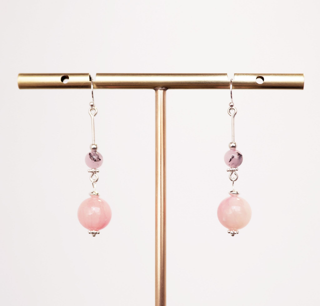 Boucles d'oreilles créateur, modèle artisanal "Cherry Pink Shadow"