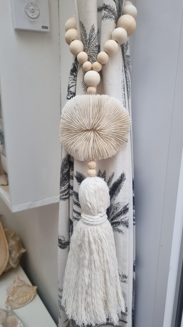 Embrasse corail pompon beige 