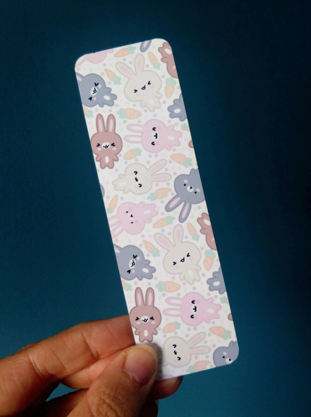 Bunnies love carrots bookmark