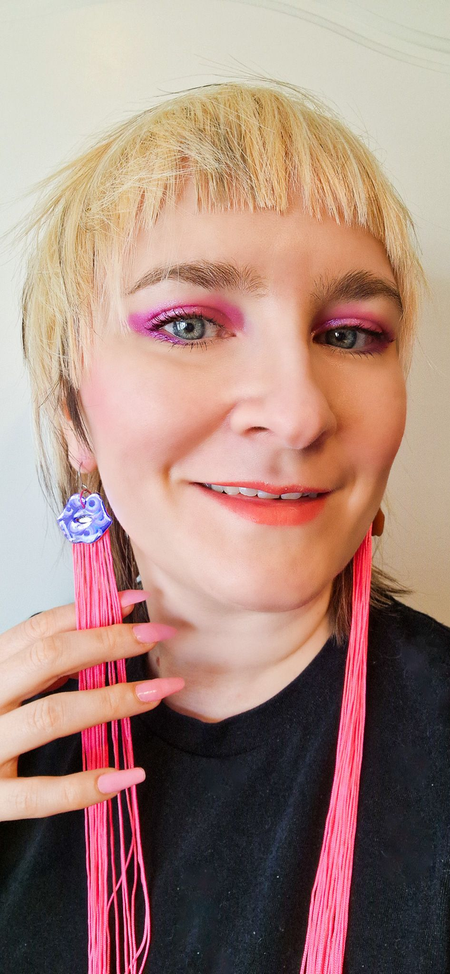 Pepsodent Smiles, Lilac Razzmatazz