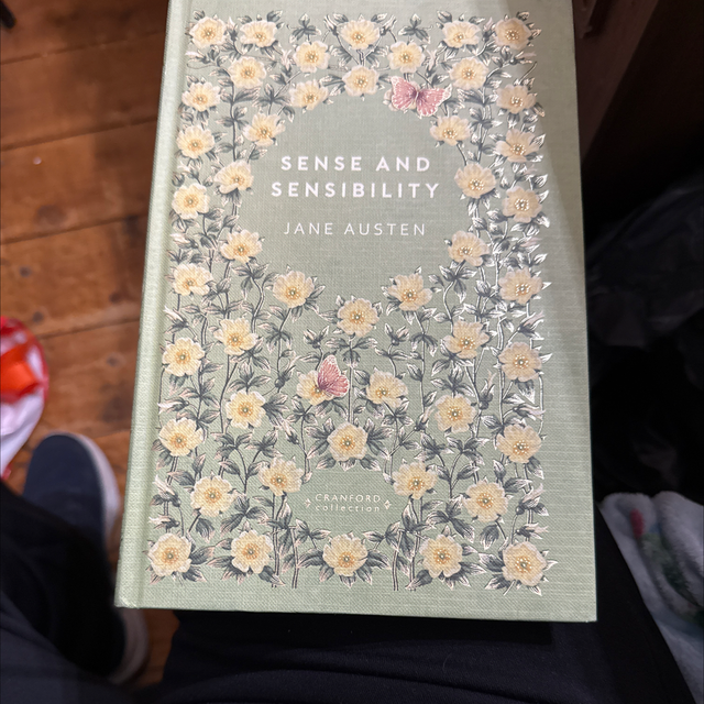Sense and Sensibility Green Flower Edition