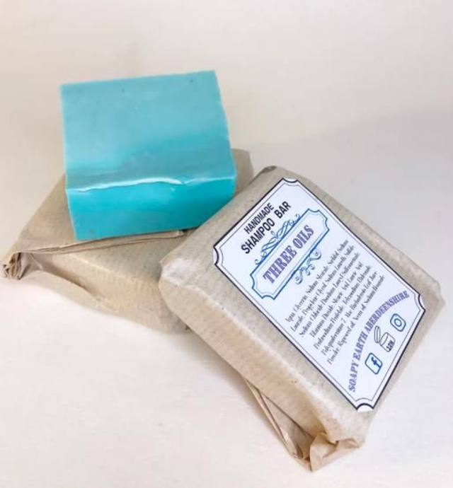 Three oils shampoo bar