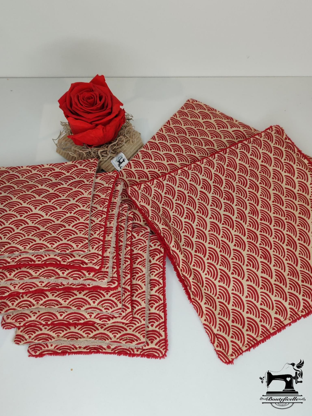 Coffret en bambou "SEIGAIHA" Rouge et écru