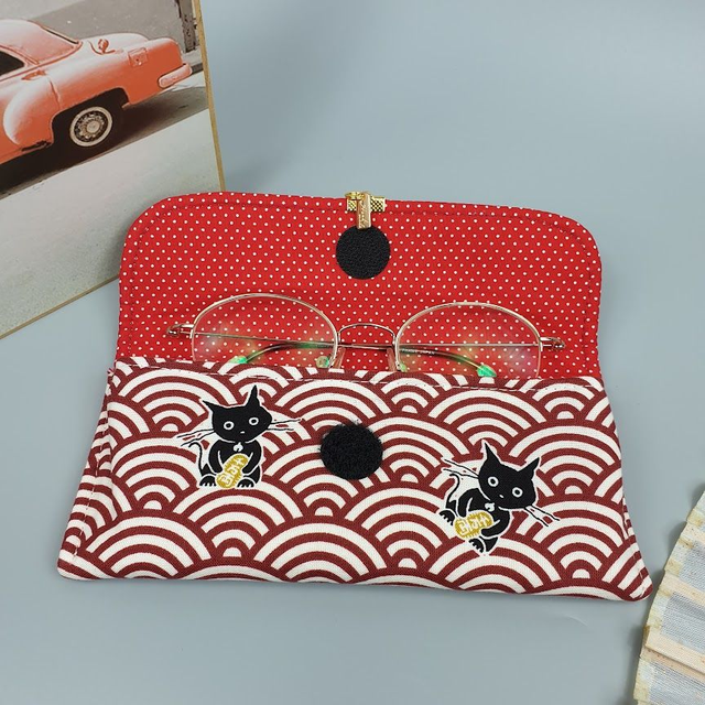 Étuis à lunettes sur mesure &quot;Maneki&quot; rouge blanc