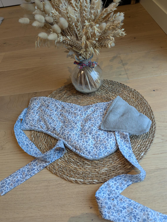 Bouillotte sèche avec sangles