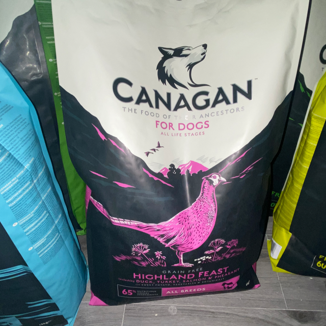 Canagan  all dog highland feast 6 kg 