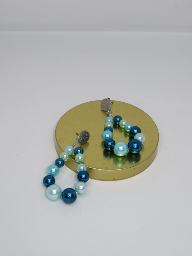 Boucle d'oreille style Charlie mix bleu