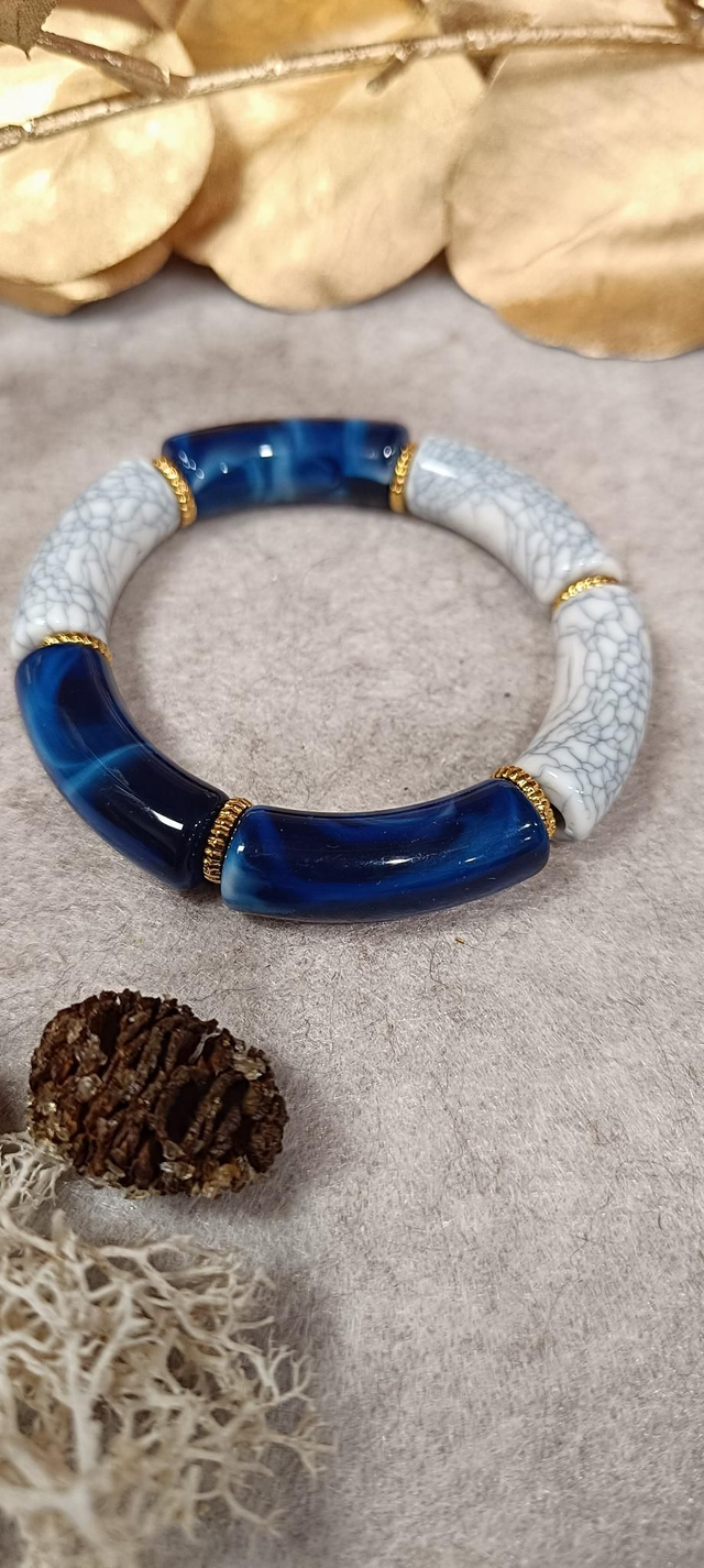 Bracelet perles bleues et blanc marbré