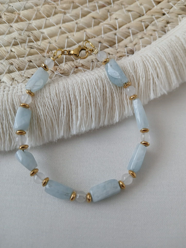 Dames armband Aquamarijn en Jade – goudkleurig RVS (1.259)