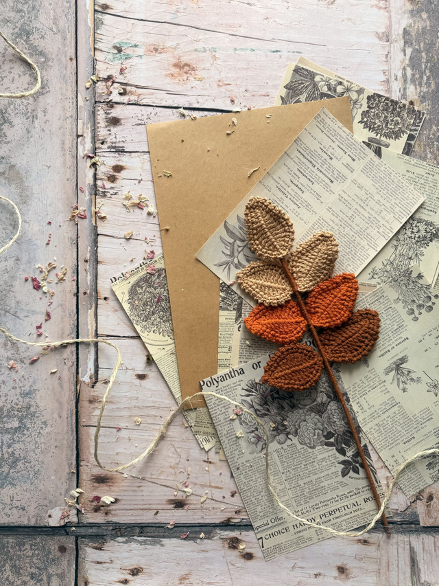 Branche de feuilles dégradées (personnalisable pour créer votre bouquet)