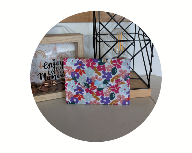 Pochette à savons fleurie 