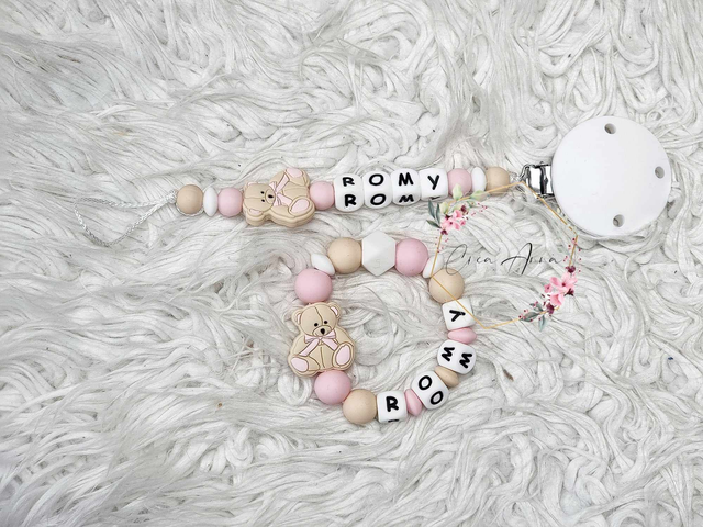 Attache-tétine ourson et son anneau de dentition