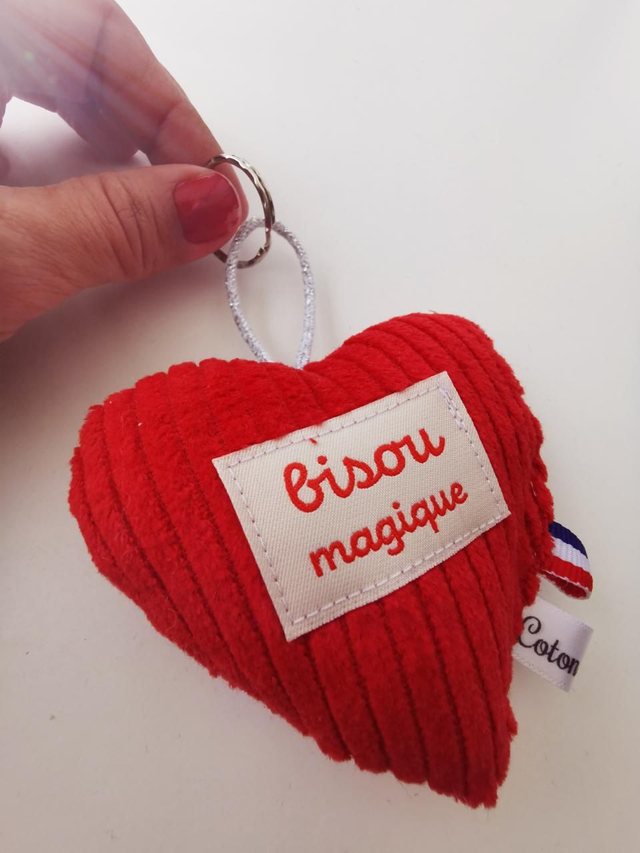 Porte-clefs COLETTE bisou magique 