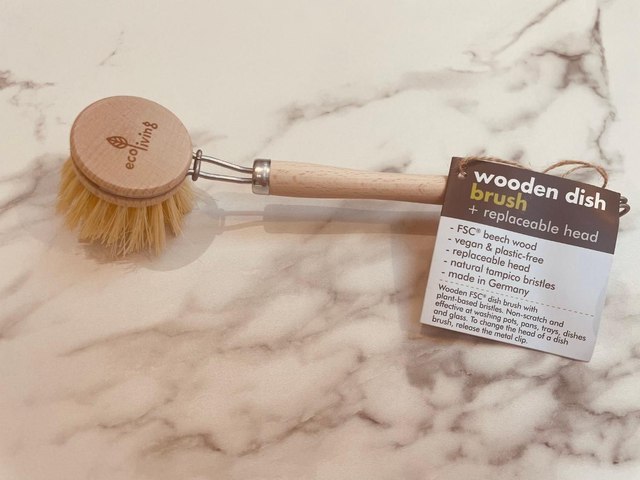 Wooden Dishbrush with Replaceable Head