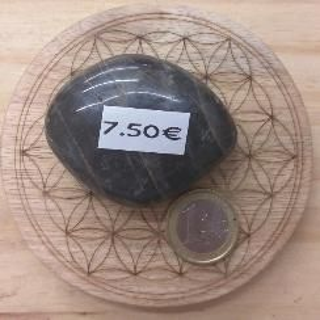 pierre de lune noire (galet) 