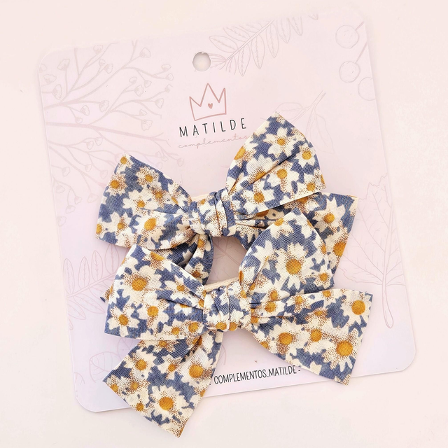 Pinza Lazo Par Azul Flores