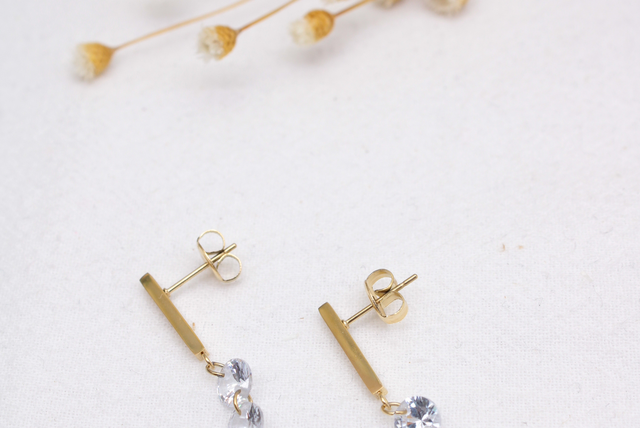 Boucles barre 3 strass