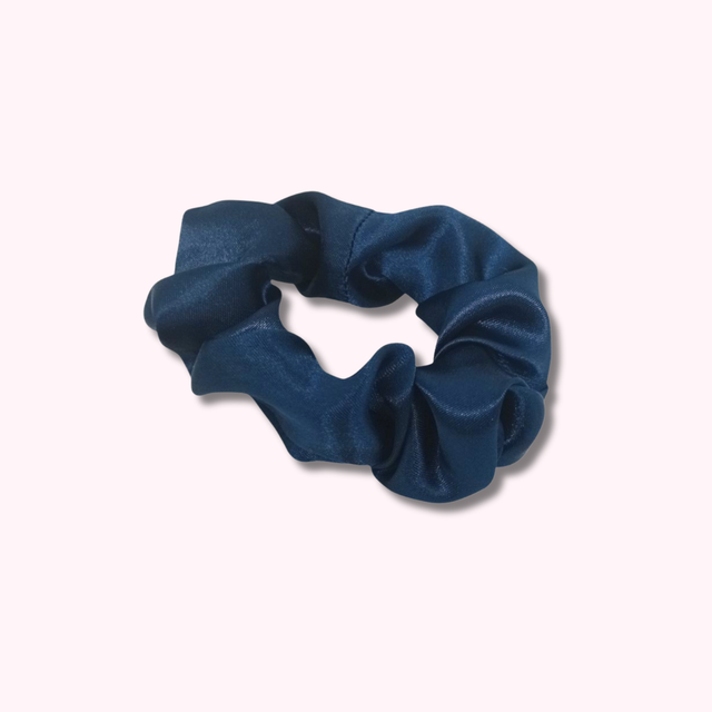 Chouchou classique en satin upcyclé - bleu électrique 
