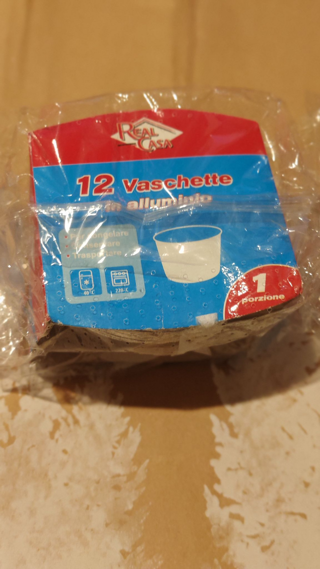 Coupelle en aluminium par 12