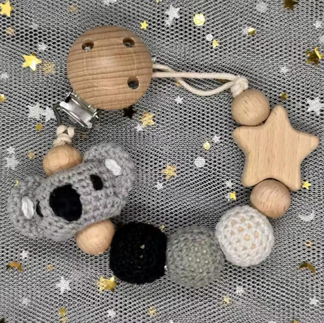 Chupeteros cabeza crochet