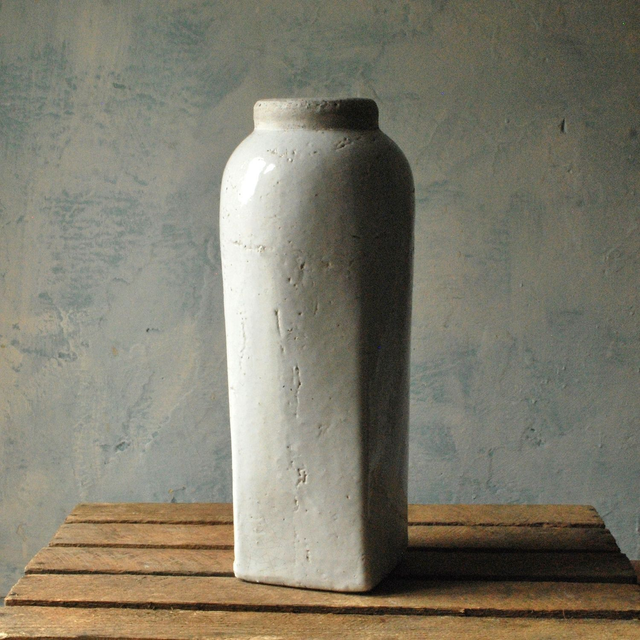Square Bottomed Stoneware Vase 