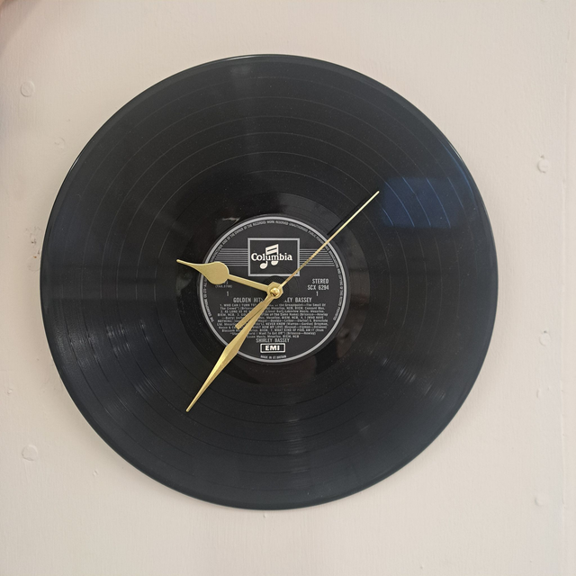 12 " Vinyl Clock