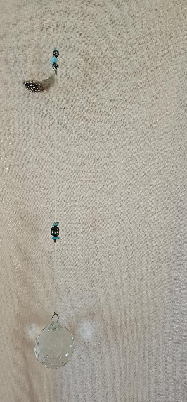 Attrape-soleil Plume grise – Création Vibratoire