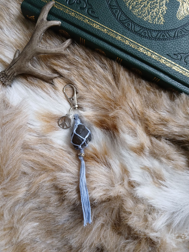 Éclat de Monde - Calcédoïne Botryoïdale