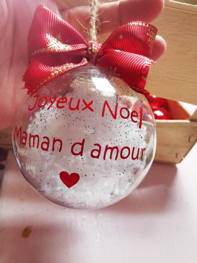 Boule &quot;joyeux Noël Maman d&#039;amour&quot; 