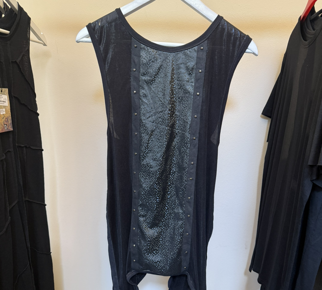 8383006 Dress Black