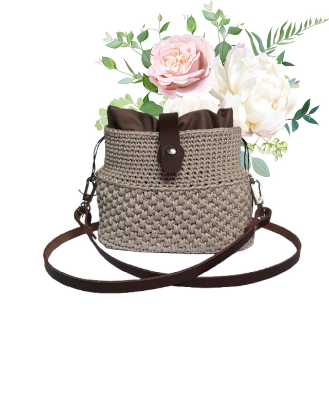 Crossbody kabelka SanLori s koženými komponenty, perlová