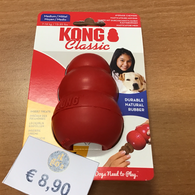 KONG CLASSIC DOG MEDIUM 035585111216