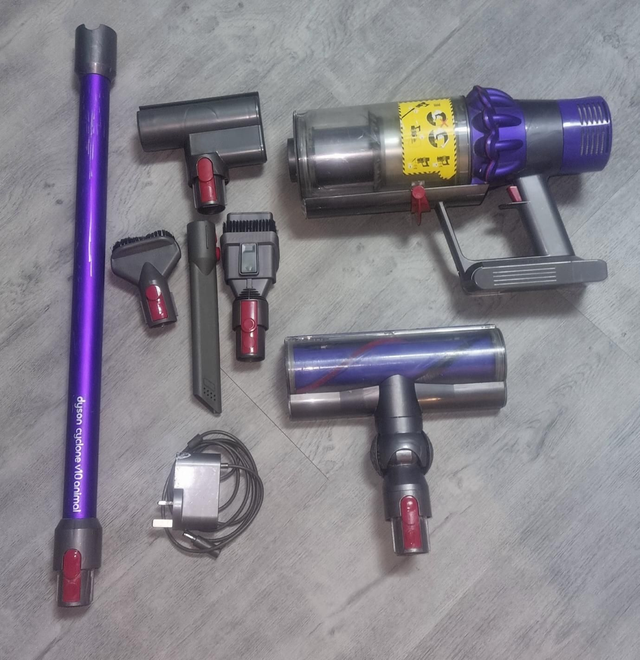 Dyson V10 Animal Cordless Vacuum #04