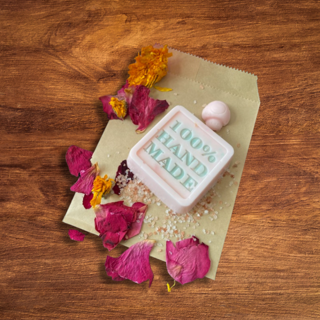 001AA.Adhérent.Savon fabrication