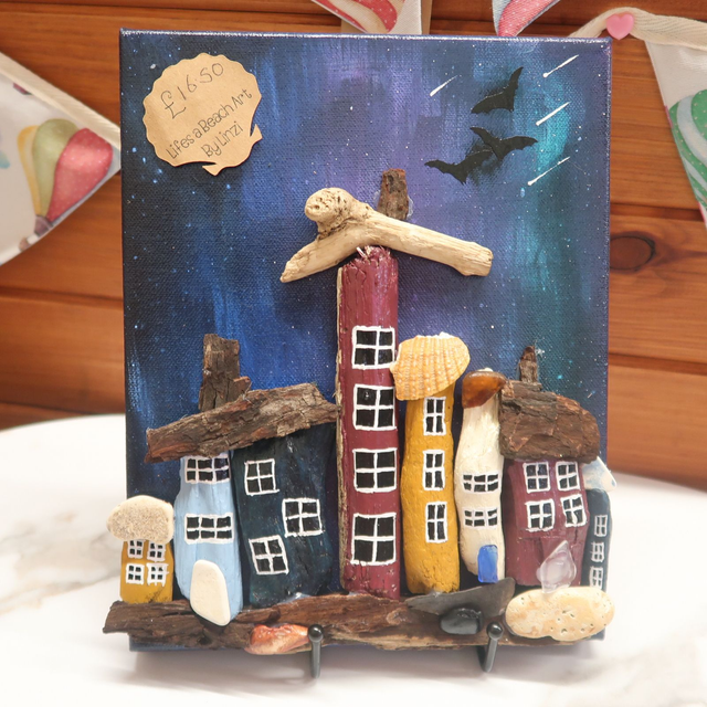 Aurora Diftwood Houses