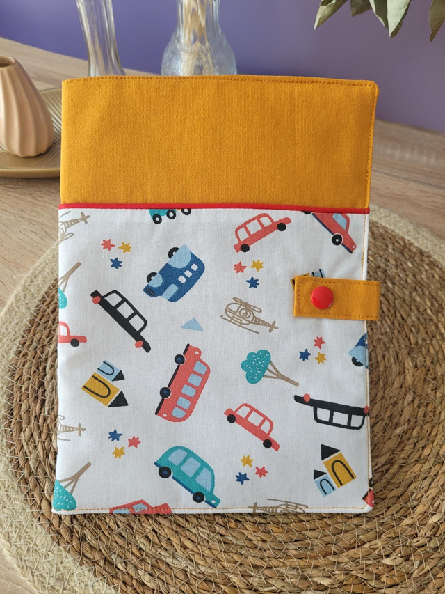 Protège carnet de santé voitures