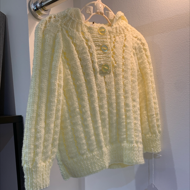 Knitted Hooded Lemon Sweater 