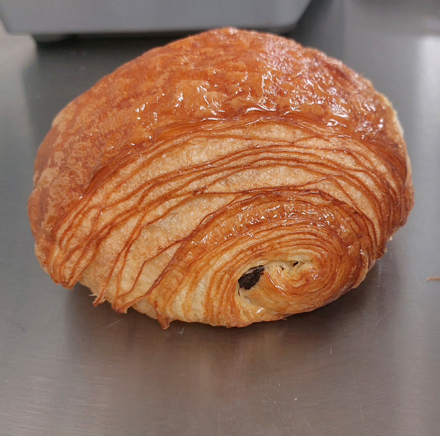 V. Pain au chocolat