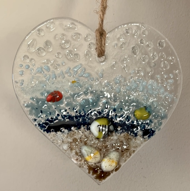 Seaside Hanging Heart 