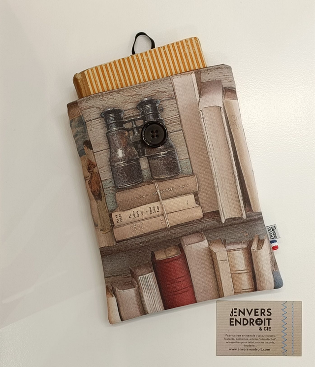 Pochette protège-livre