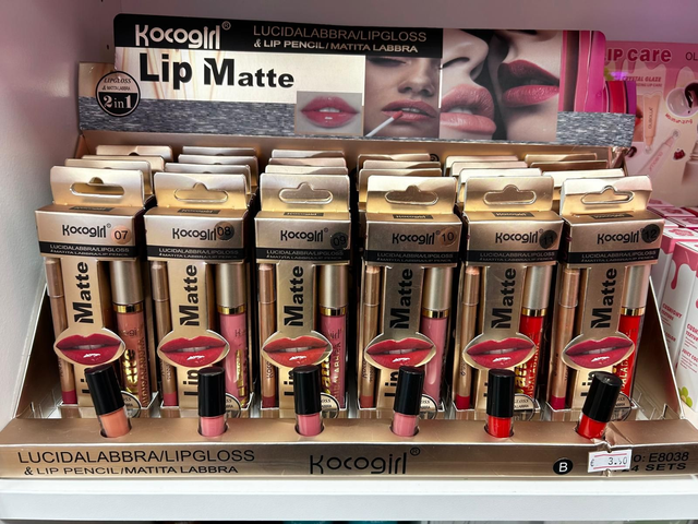 Combo labbra,matita+lip gloss