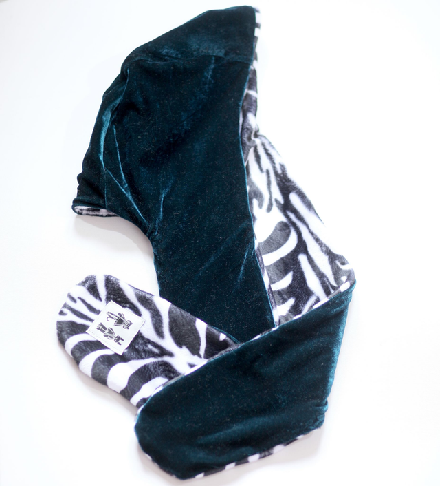 zebra/green hood-scarf