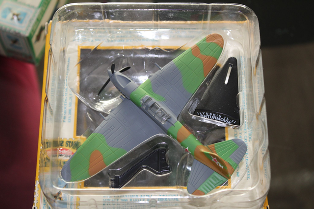 Ilyushin IL-2 Shturmovik, 1:100