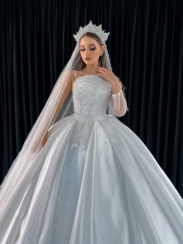 Robe de Mariée Princesse en Satin Haut Pailleté / Réf : RMP44