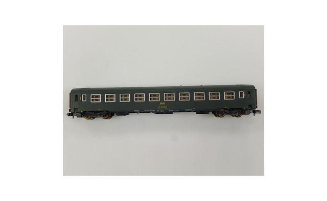 voiture UIC verte dynam N