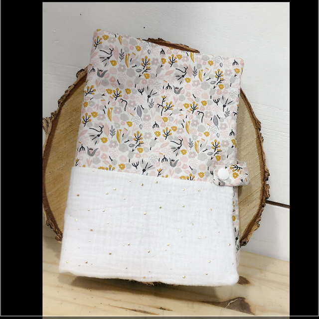 Carnet santé fleuri 